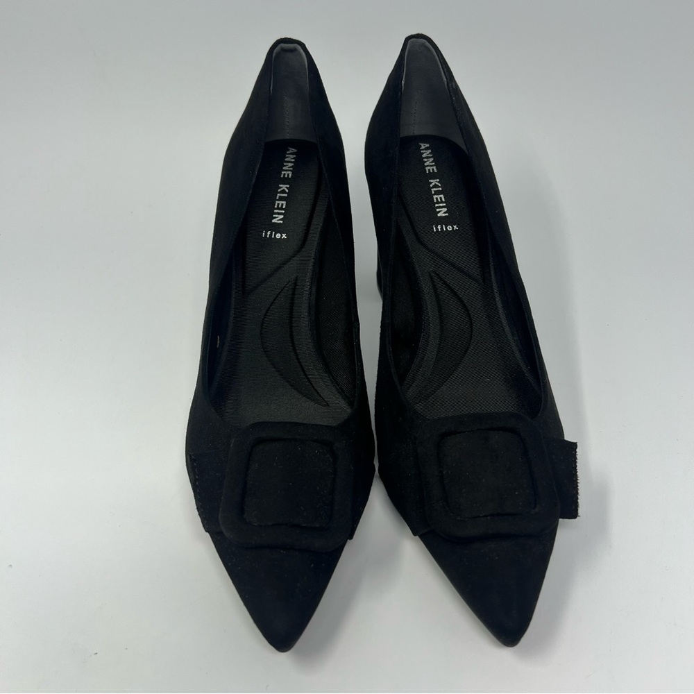 Anne Klein Bentley Pump
Size 9.5 - Picture 3 of 7